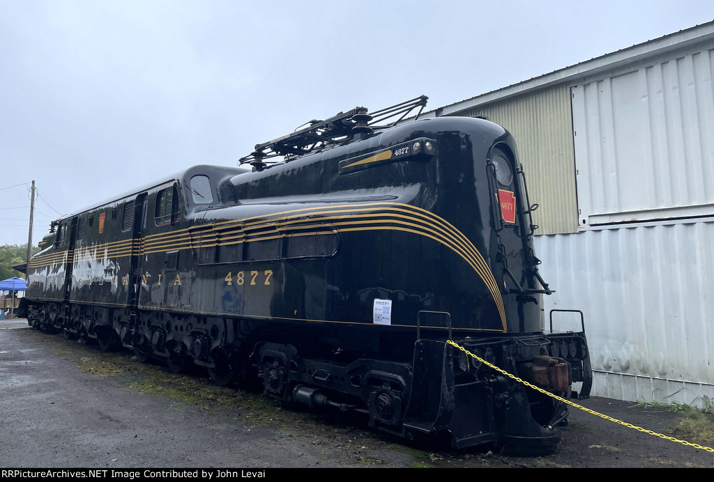 PRR GG1 # 4877